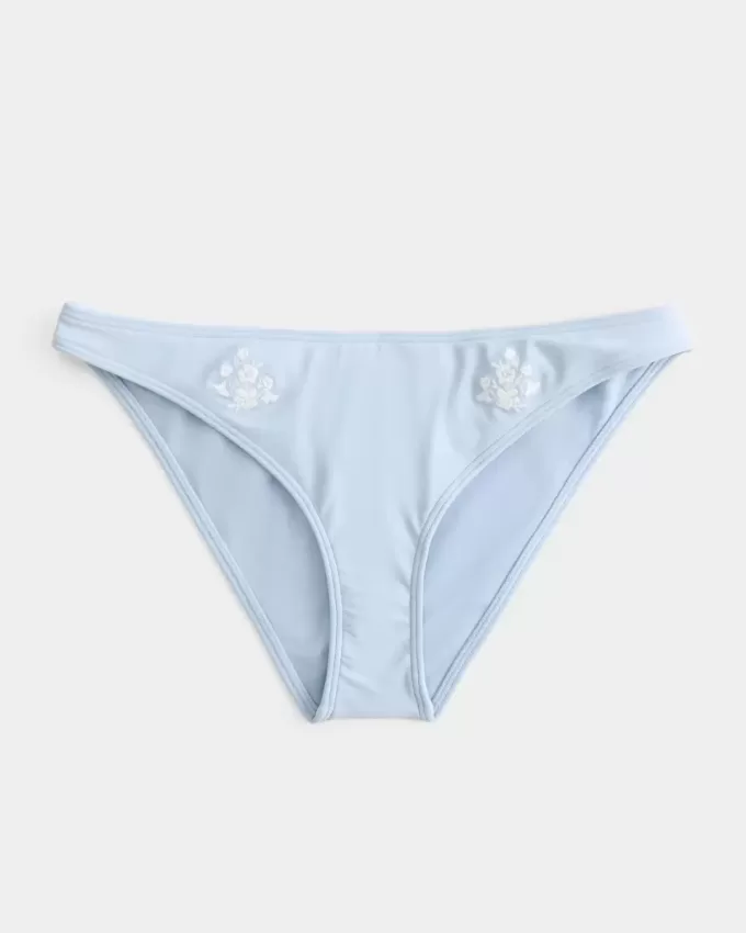 Slip bikini a vita bassa ricamato Slip bikini a vita bassa ricamato
