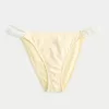 Slip bikini aderente con doppio cinturino e finiture in stile uncinetto Slip bikini aderente con doppio cinturino e finiture in stile uncinetto