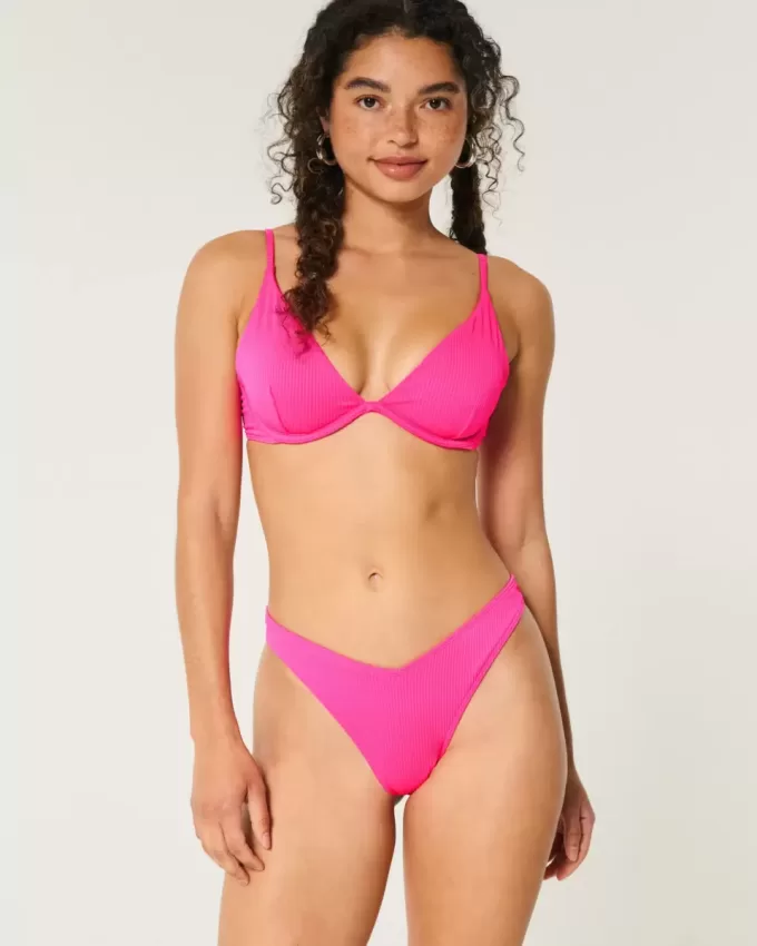 Slip bikini Cheekiest a vita alta con sgambatura a coste e vita a V Slip bikini Cheekiest a vita alta con sgambatura a coste e vita a V