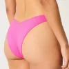 Slip bikini Cheekiest a vita alta con sgambatura a coste e vita a V Slip bikini Cheekiest a vita alta con sgambatura a coste e vita a V
