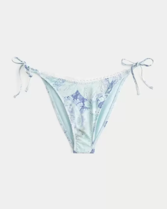 Slip bikini sfacciato con lacci laterali e finiture all’uncinetto