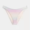 Slip bikini sgambato e scintillante