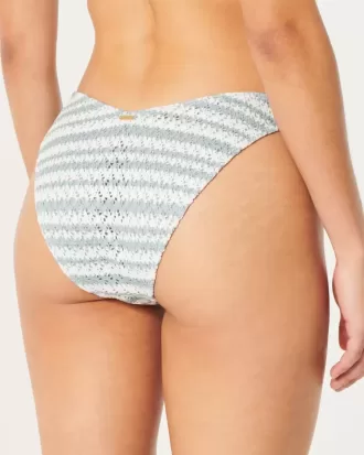 Slip bikini sgambato stile uncinetto
