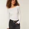 Top a maniche lunghe con scollo a V Top a maniche lunghe con scollo a V