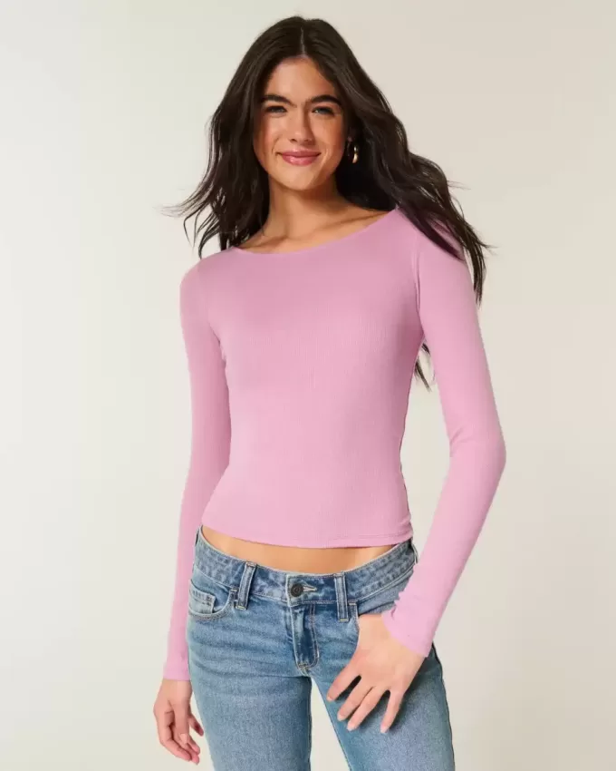 Top a maniche lunghe con scollo a V