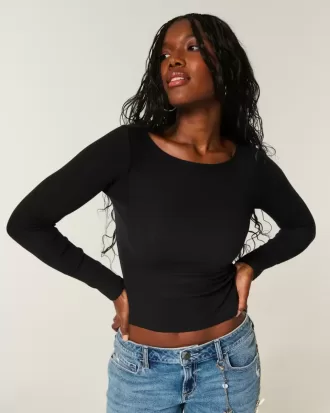 Top a maniche lunghe con scollo a V