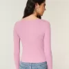 Top a maniche lunghe con scollo a V