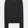 Top a maniche lunghe con scollo a V
