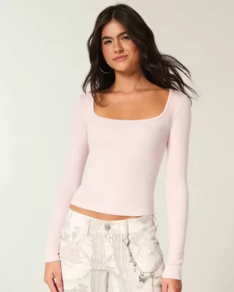 Top a maniche lunghe con scollo quadrato