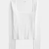 Top a maniche lunghe con scollo quadrato