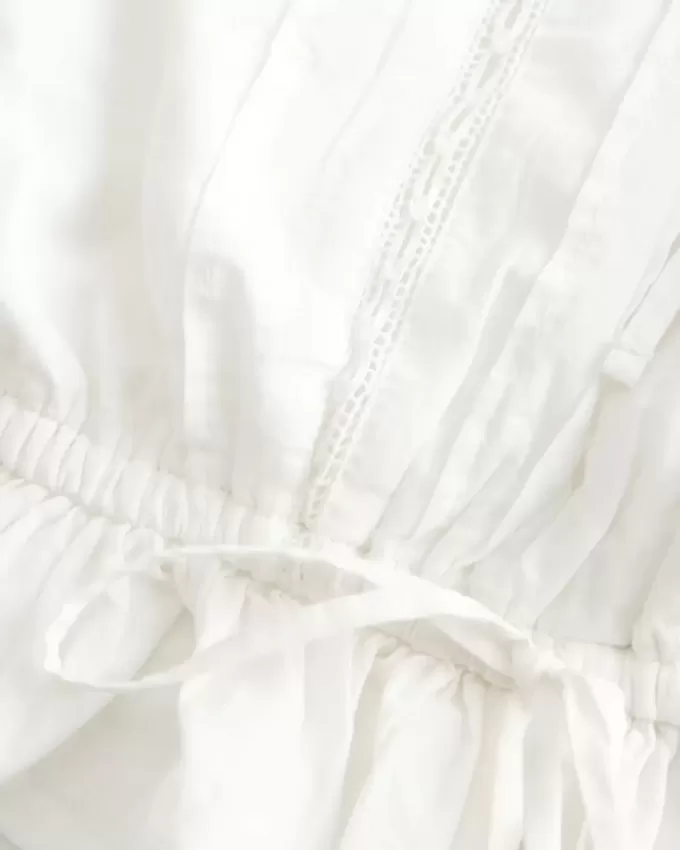 Top a tubino con inserti in pizzo senza spalline Easy Crop Top a tubino con inserti in pizzo senza spalline Easy Crop