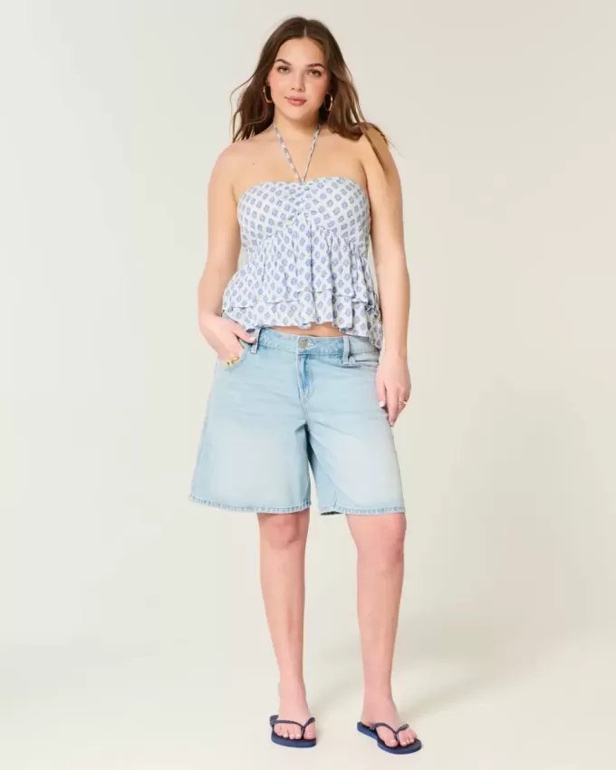 Top babydoll con scollo all’americana a strati