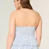 Top babydoll con scollo all’americana a strati