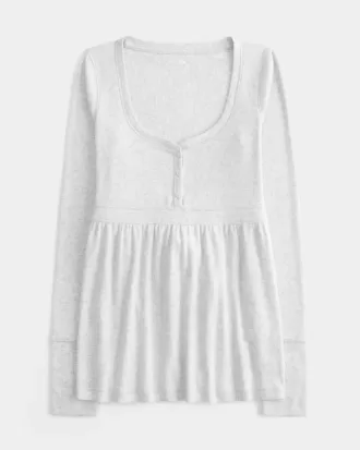 Top babydoll Henley con laccetti
