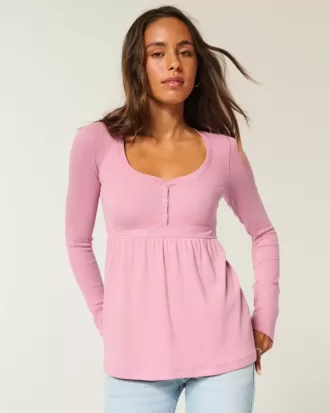 Top babydoll Henley con laccetti