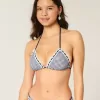 Top bikini a triangolo con bordo all’uncinetto