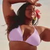 Top bikini a triangolo con ricamo