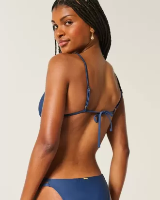 Top bikini a triangolo decorato