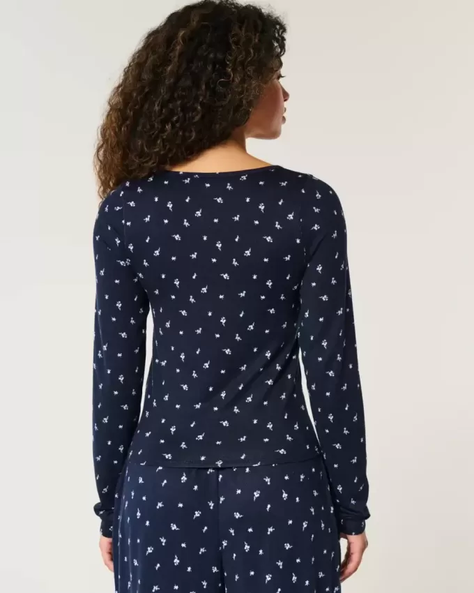 Top del pigiama con motivo floreale accogliente